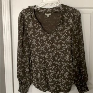 Lucky 🍀 Brand top